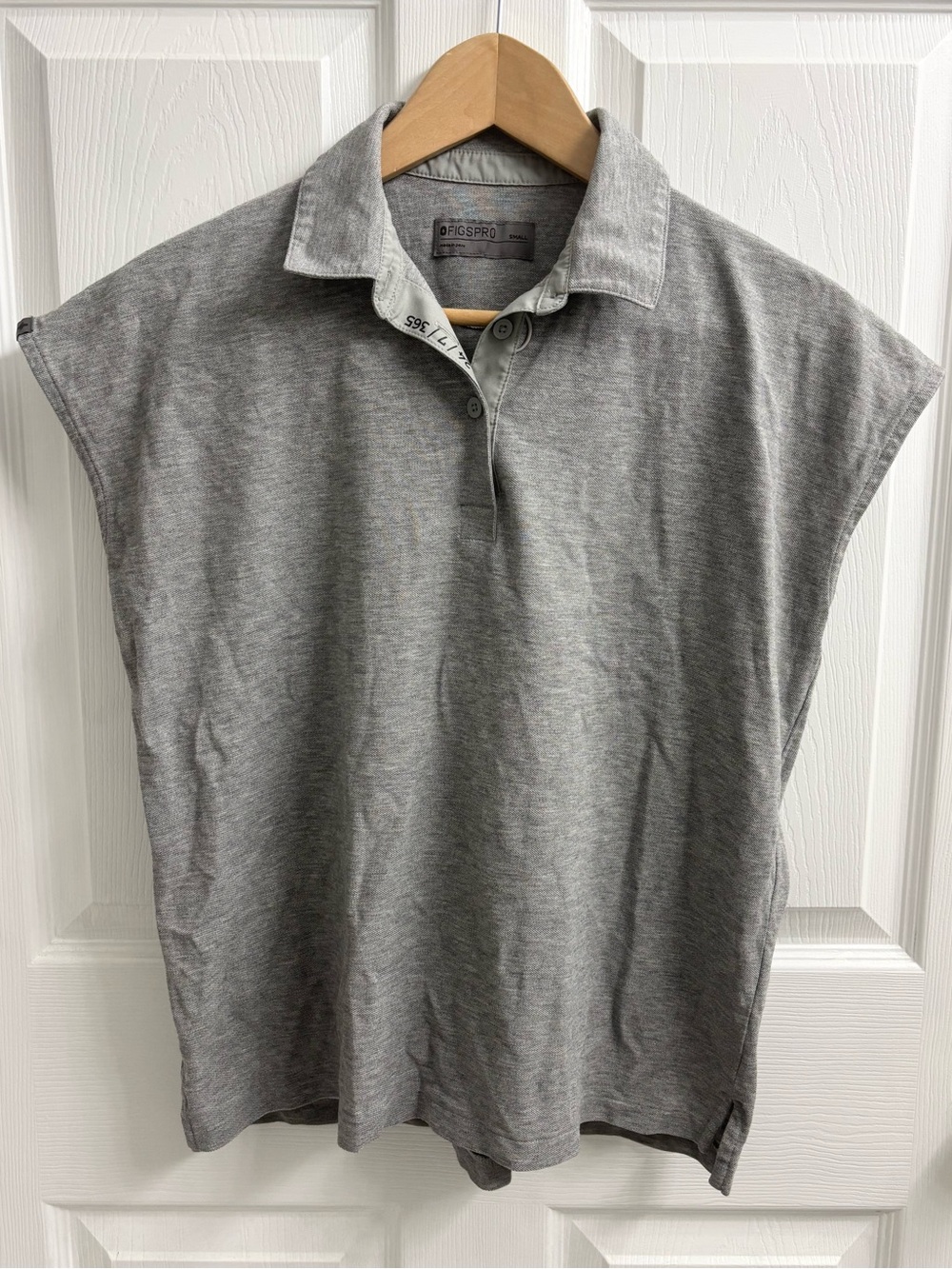 Figs PRO Ella Polo Scrub Top Pima Cotton Small Grey Collared Uniform Work Boxy
